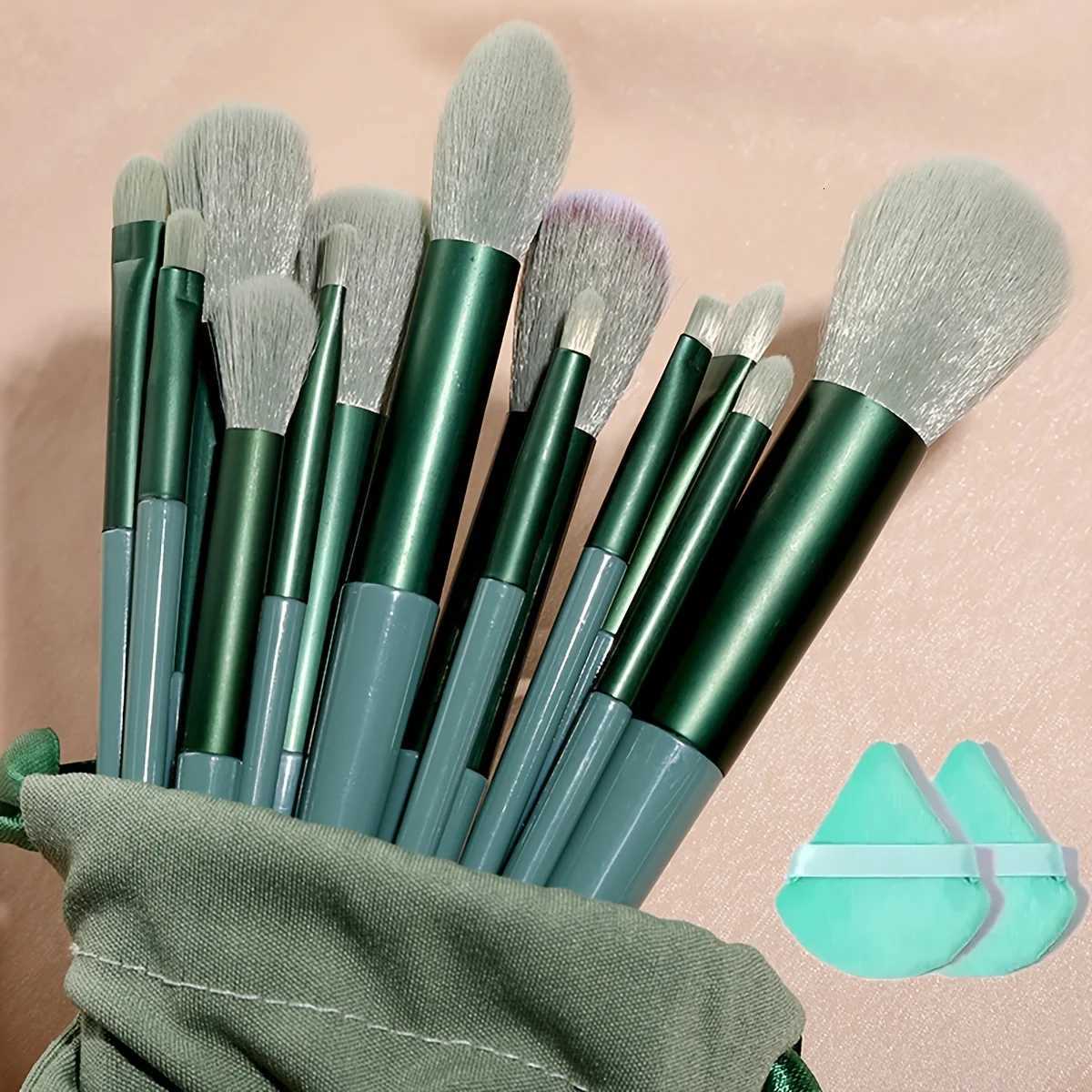 13 Makeup Brushes + 2 Puffs Set with Portable Storage Bag Animal Hair Makeup Brush Set Soft and Not Stiff for Beginners XJ2500716