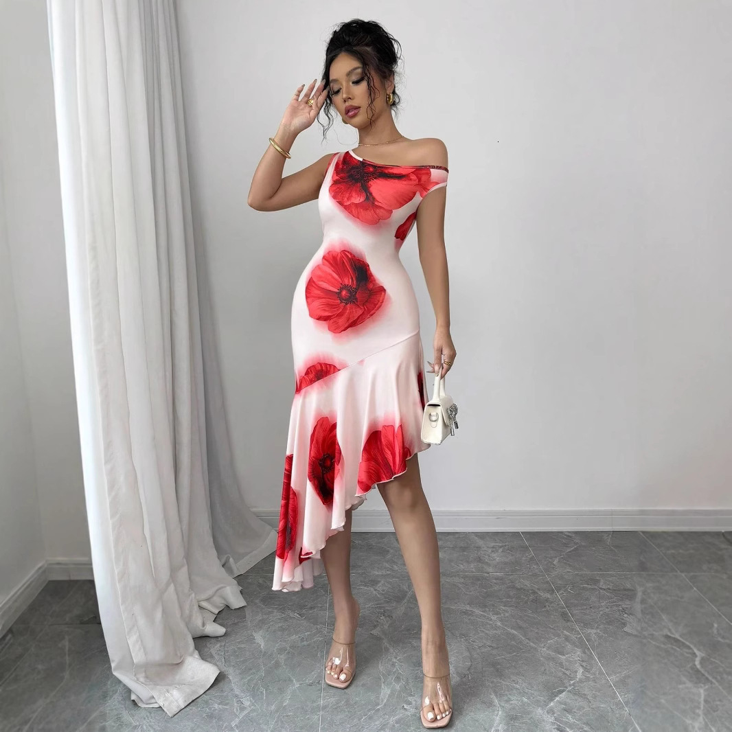2025 Amazon Hot-Selling Elegant Asymmetric Fit Hibiscus Floral Positioning Print Dress