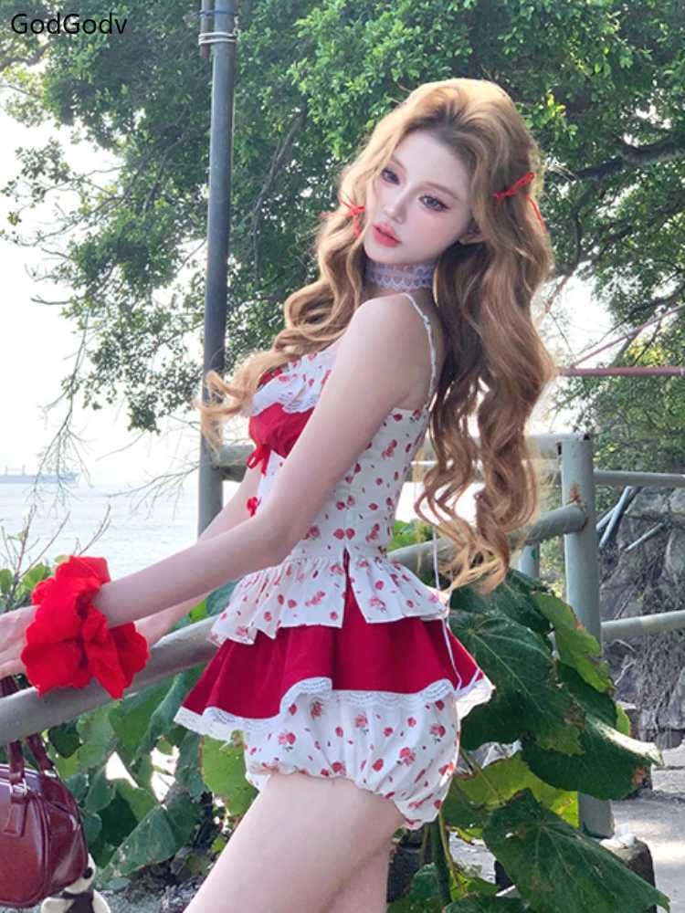 Summer Elegant Sweet Woman 2 Piece Sets Strawberry Print Bow Design Strap Tops High Waist Chic Mini Skirt Female Korean Fashion R250716