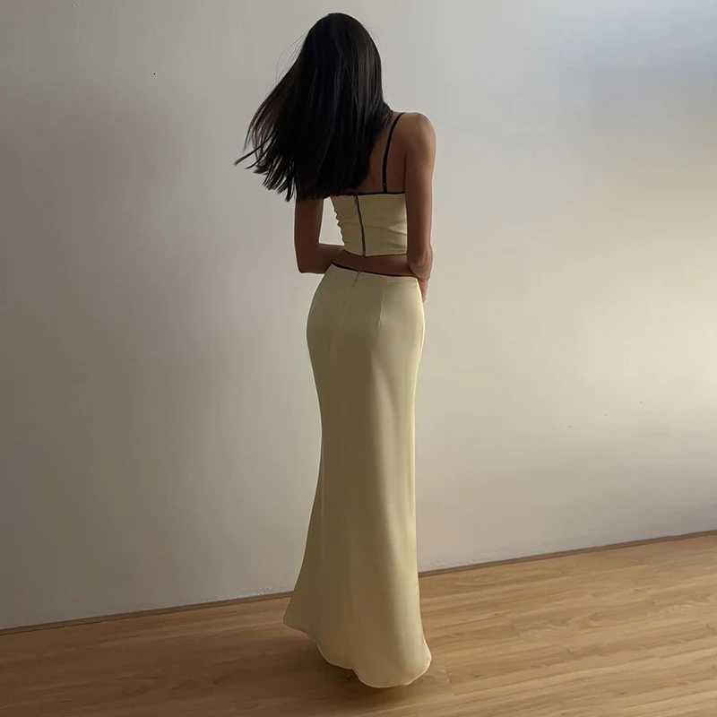 Sexy Camis Skirt Two Piece Set Women Summer New Sleeveless Crop Top High Waist Skirt Solid Slim Fashion Party Outfit Streetwear R250716