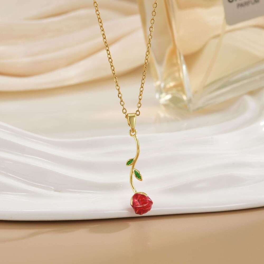 Tiktok Tulip Rose Flower Necklace For Women, Light Niche Design, Ins Style, High-End Titanium Steel Collarbone Chain 222