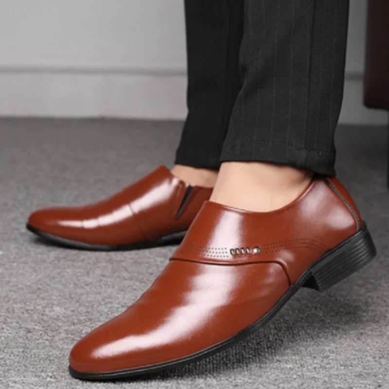 Men Shoes Casual Fashion Mens Dress Shoes for Men Party Sneakers Plus Size Slip-on Black Leather Loafer Social Shoes for Men Y250715