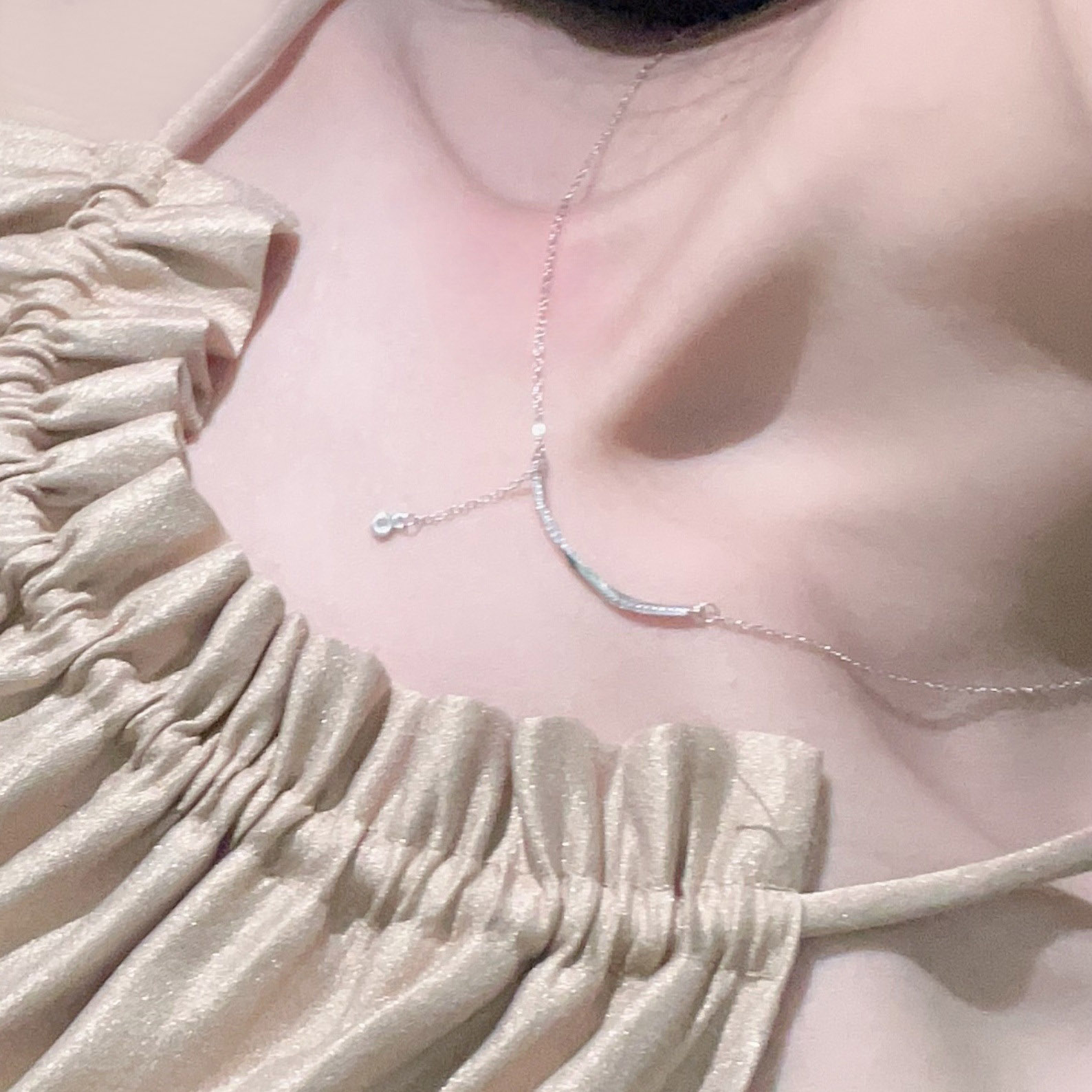 Silver - Toned Rhinestone - Encrusted Curved Bar Necklace With Dangling Single Stone Pendant Elegant Daily And Special Occasions Gift For Her Fashion 