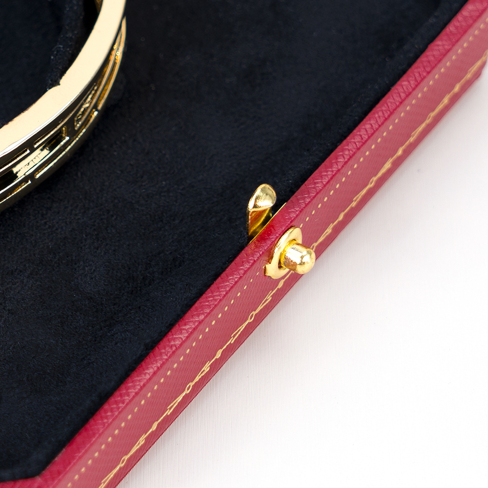 Luxurious Multi-Faceted Accessory Organizer: Durable Diamond-Shaped Container for Treasured Pieces