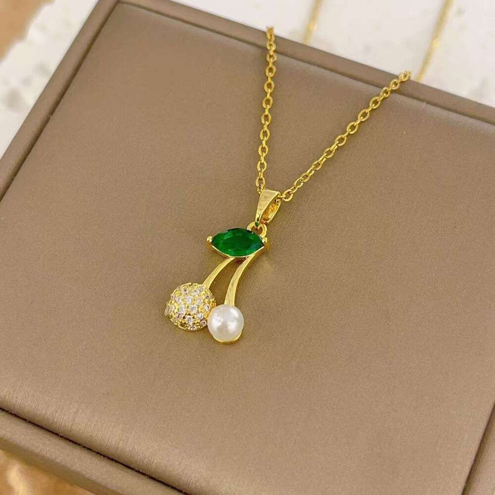 Necklace For Women Summer New Cherry Choker Niche Design Fashion Japanese And Korean Style Elegant Titanium Steel Collarbone Chain 5Fc