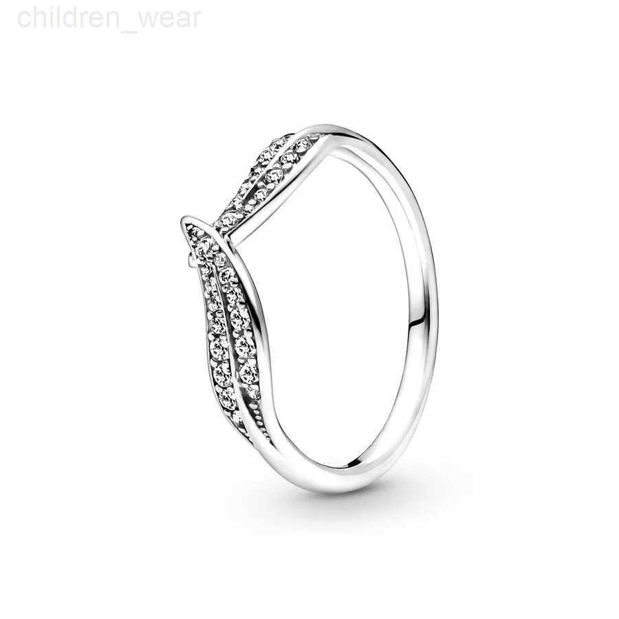 Disney New Disney Villains Evil Queen RingFit Woman Original Sparkling Row Eternity Ring Party DIY Set Jewelry Gift W20250716