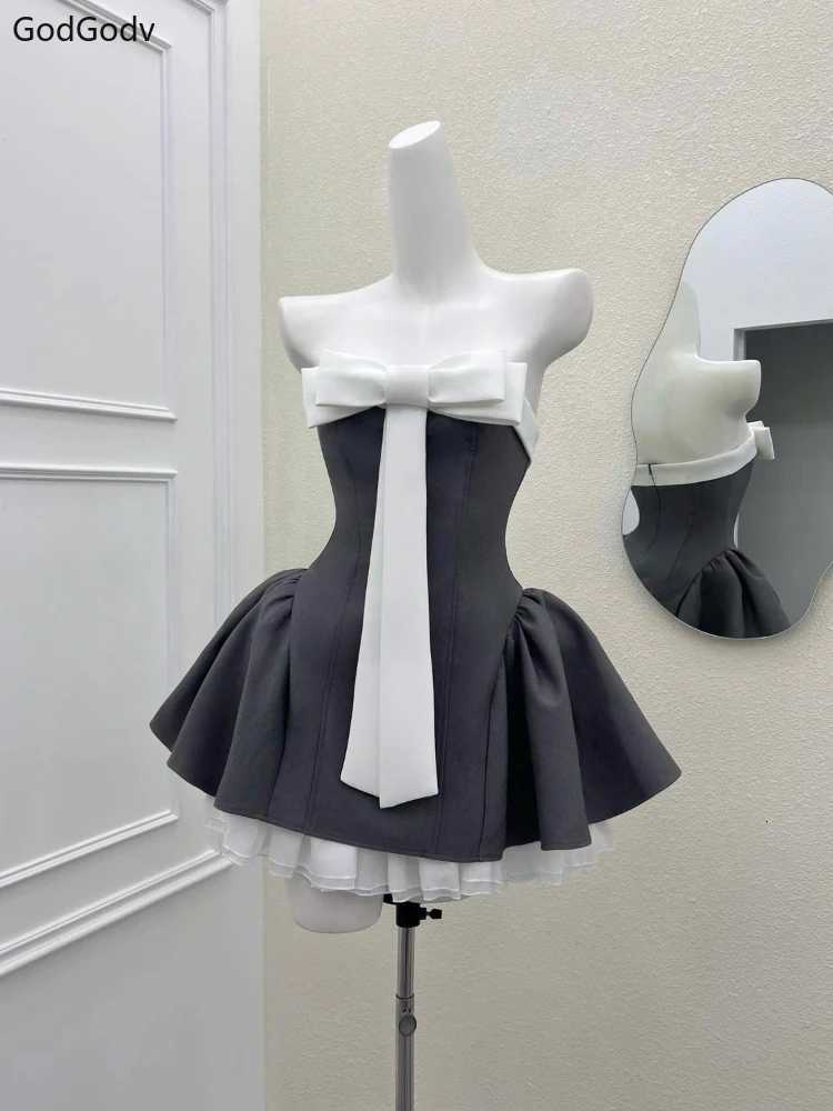 Summer New Vintage Elegant Woman Dress Strapless Bow Patchwork High Waist Puffy Mini Dress Female French Chic Sexy Outfits 2025 R250716