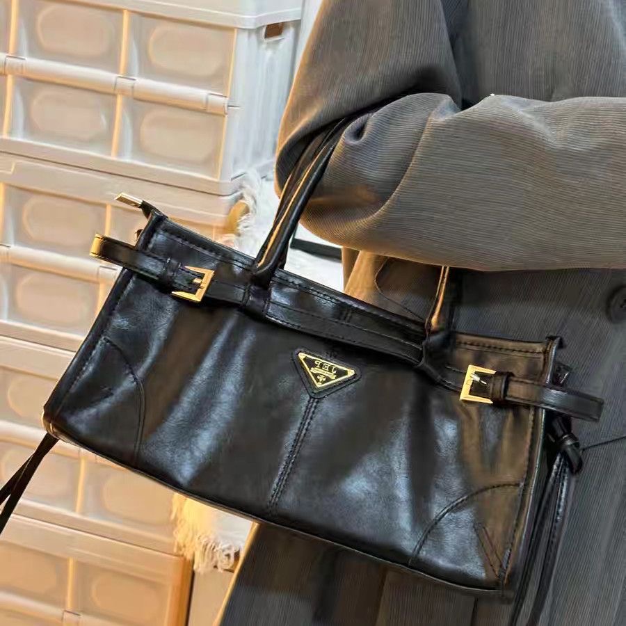 Designer Tote Bag Large Capacity for Women, Luxury Leather Shoulder & Crossbody Bag, Multi-pocket Wallet Insert, Fashion Shopping Handbag