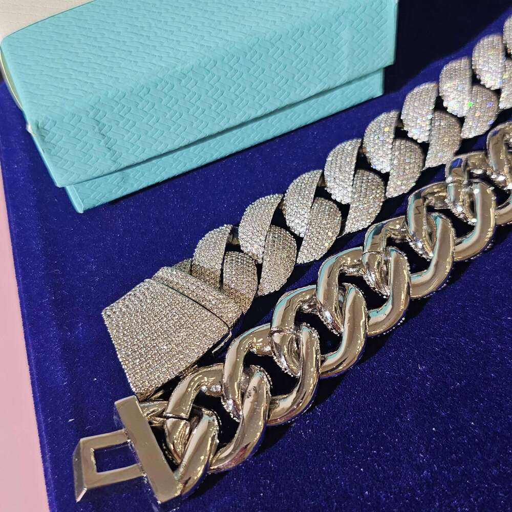Top jewelry necklaceDesigner necklaceHip-Hop Iced Out White VVS Sterling Silver26 Cubic Zirconia Four row drillCuban Chain Necklace for Men
