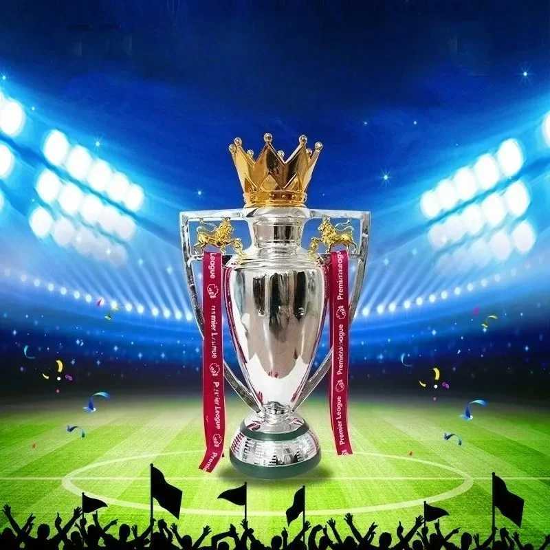 Metal Football Trophy Ornament Solid Keychain Doll Tabletop Ornaments Pendant Fan Birthday Gift Doll Accessories He Decor W250716