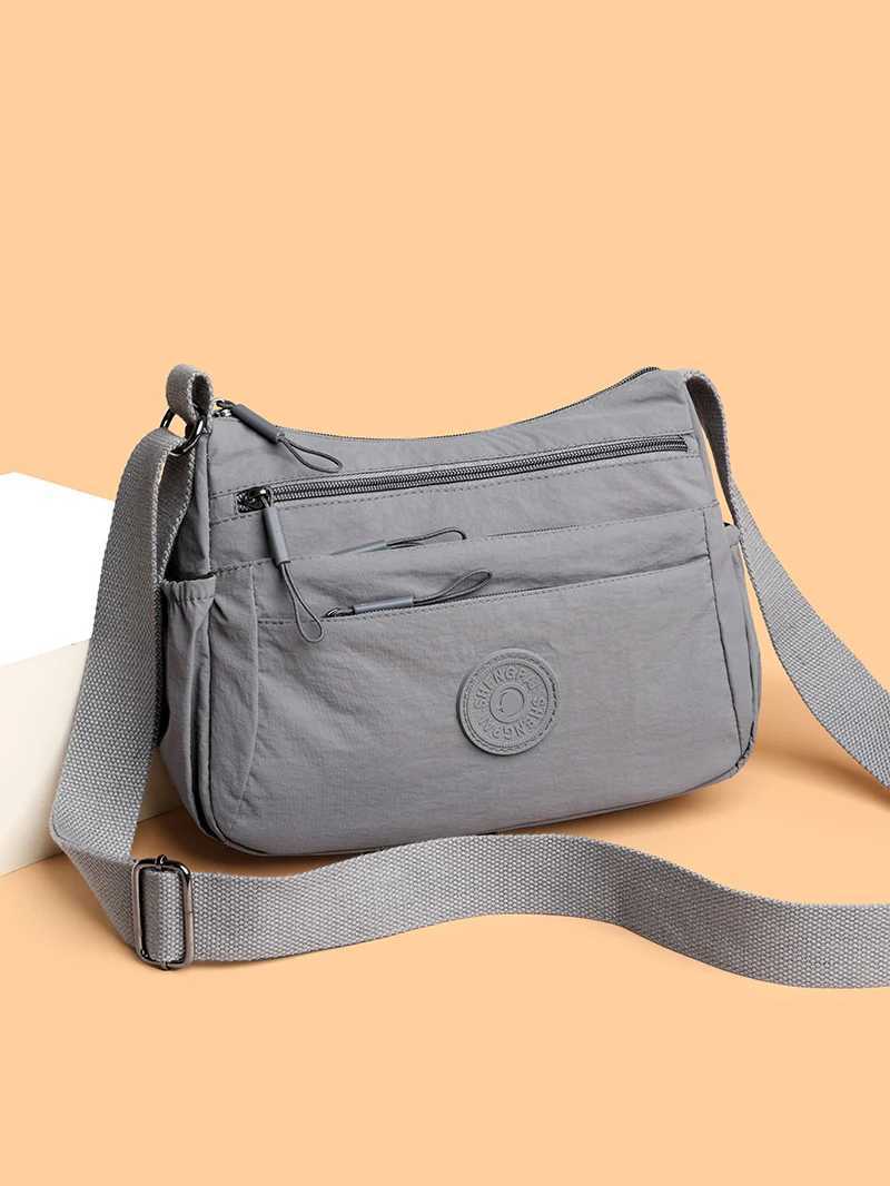 Faionable Nylon Crossbody Bag for Women Lightweight 2023 New Sle Korean Sle Leisure Walking Small Bag U Home Brand