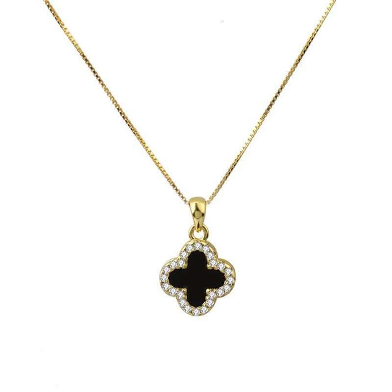 New Hot Luxury jewelry designer necklace For women full Diamond chain high-end double-layer four-leaf clover necklace titanium steel non fading collar