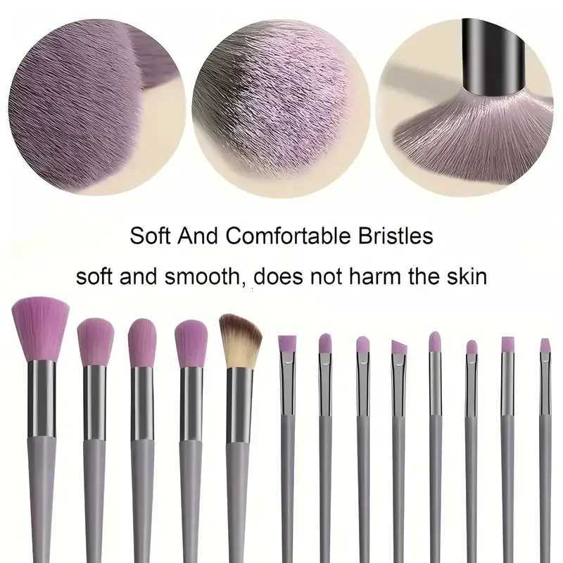 13PCS Makeup Brushes Set Eyeshadow Foundation Highlighter Blush Concealer Female Soft Beauty Tool Puff Beauty Sponges Thumb Puff XJ2500716