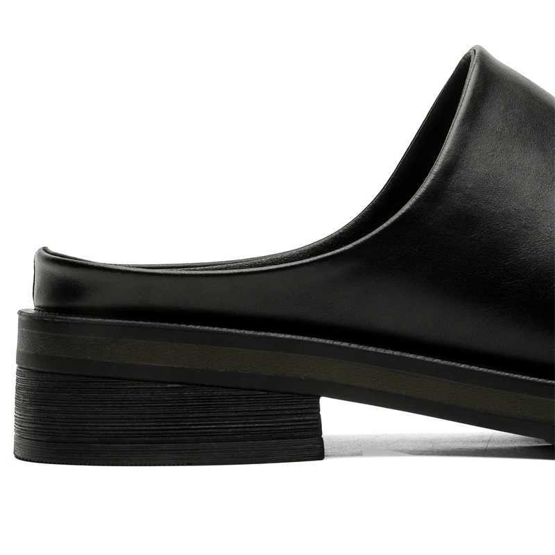 2025 Platform Leather Mules Men Half Shoes For Men Slippers Thick Bottom Backless Casual Shoes Semi-Drag Loafers Men Slides W250716