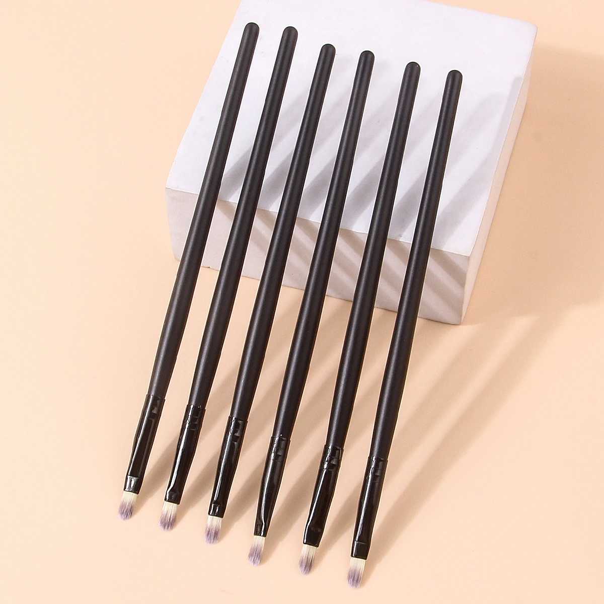 6PCS Professional Makeup Brushes Set - Lip Concealer Detail Eyeshadow Eyeliner Brush with Wooden Handle Beauty Tools XJ2500716