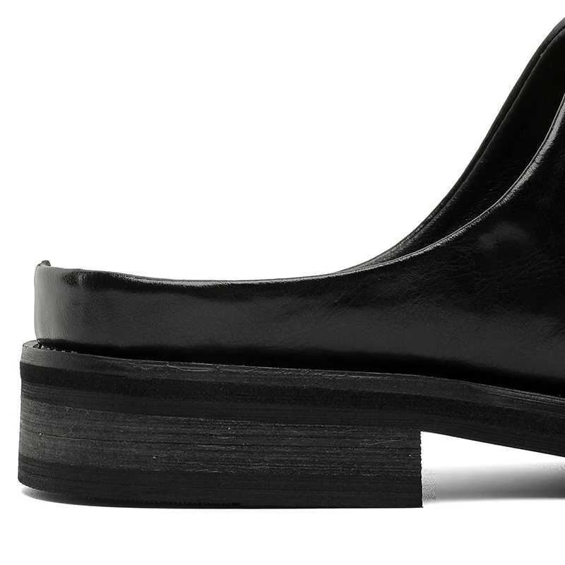 2025 Luxury Designer Loafers Slippers Summer Open-back Slides Sandals Mules Half Shoes For Men Leather Backless Casual Shoes W250716