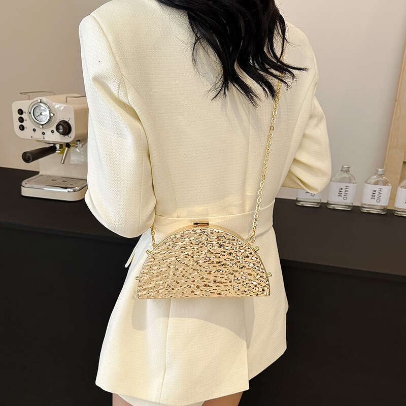 Acrylic Shell 2025 New Fashion Ice Crack Pattern Internet Celebrity Single Shoulder Women's Chain Evening Bag Trendy