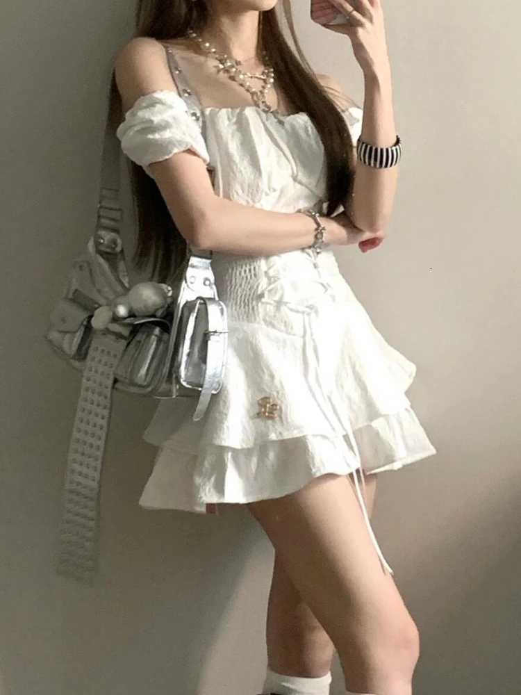 Korean Fashion Design Sense White Dress Women Solid Y2k Puff Sleeve One Piece Dress Party Summer New Elegant Slim Princess Dress R250716