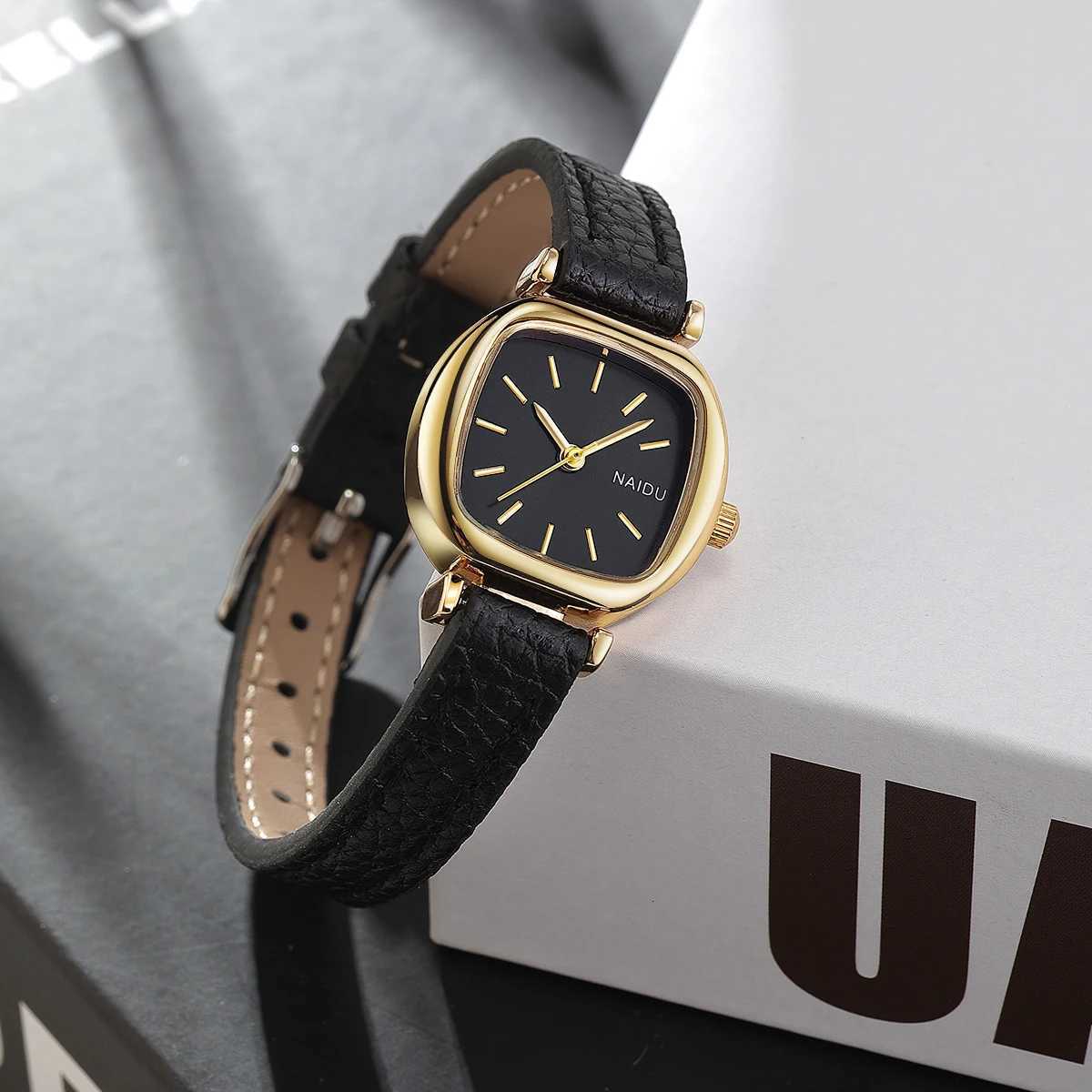 College Style Casual High-Looking Versatile Quartz Movement Y250715