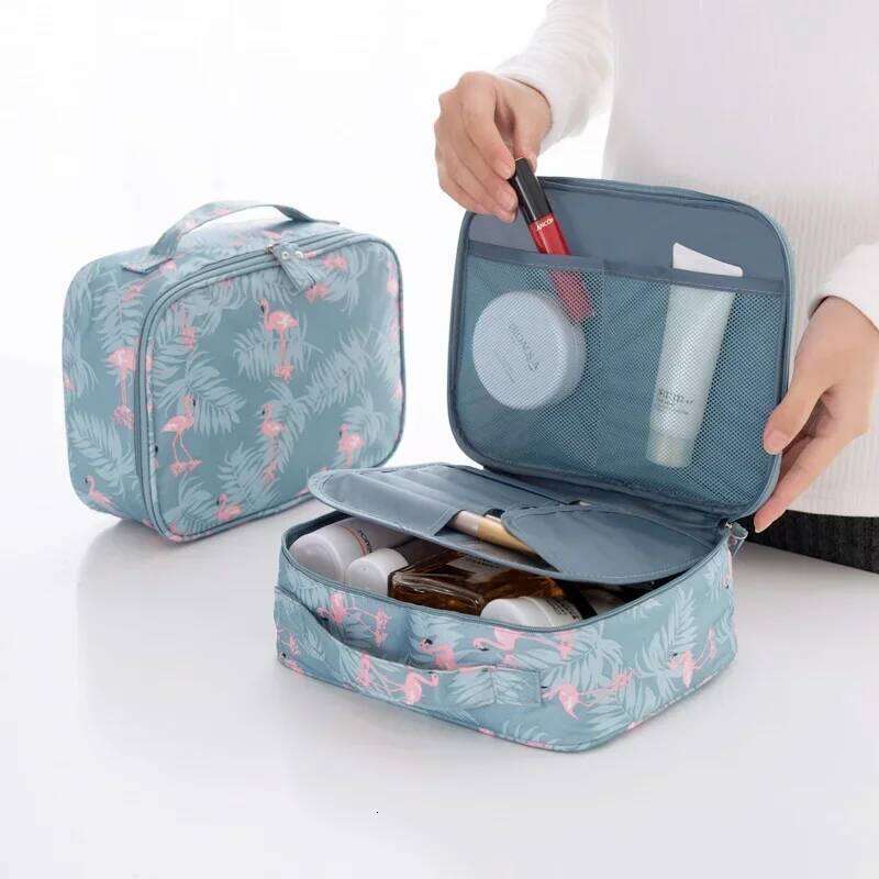 High Capacity Outdoor Girl Makeup Women Cosmetic Bag Toiletries Organizer Waterproof Female Storage Make up Cases X250716