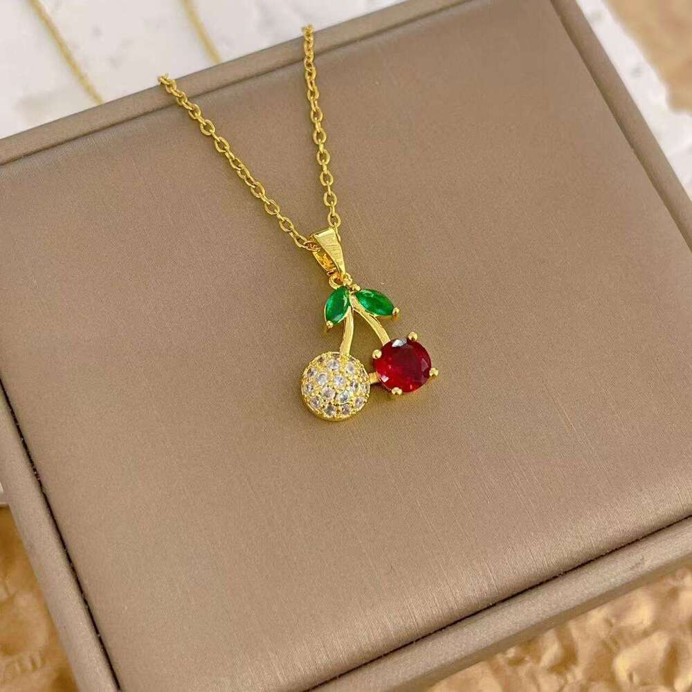 Simple Fashion Fruit Pineapple Necklace For Women, Niche Design Cherry Pendant With Zirconia Clavicle Chain D39
