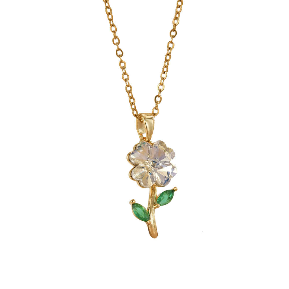 Summer Fresh Four-Leaf Clover Design Pendant Light Necklace For Women Ins Style Titanium Steel Non-Fading Collarbone Chain B0d