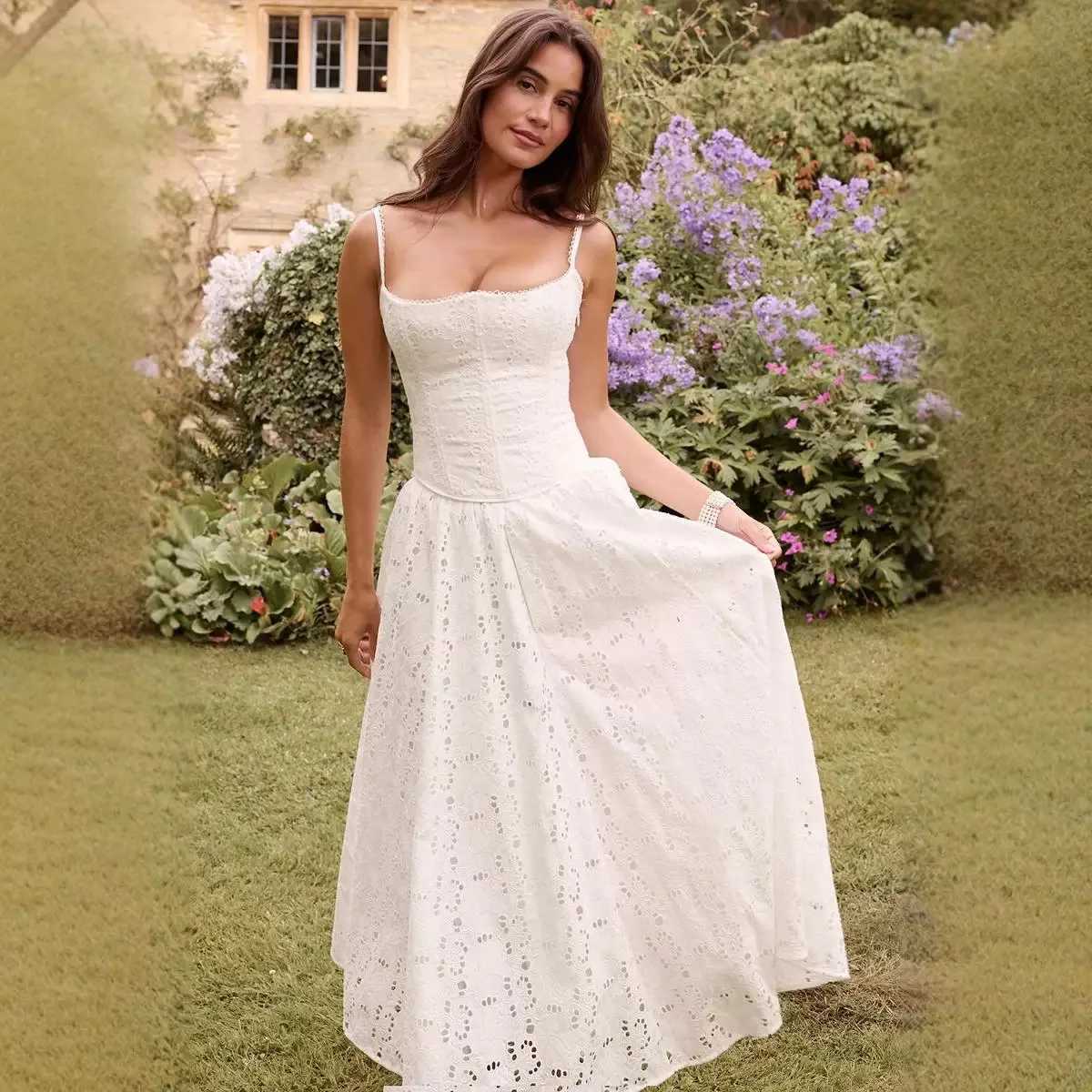 Suninheart Embroidered Camisole Top Womens 2025 Summer New Style Vacation Style White Large Skirt Long Skirt Two-piece Set R250716