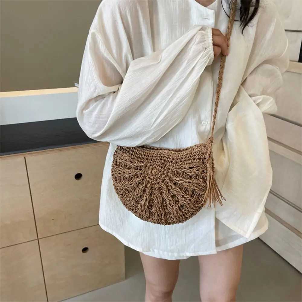 Trendy Half-round Weave Bag Handmade Hollow Woven Shoulder Bag Tassel Boho Womens Crossbody Bag Travel