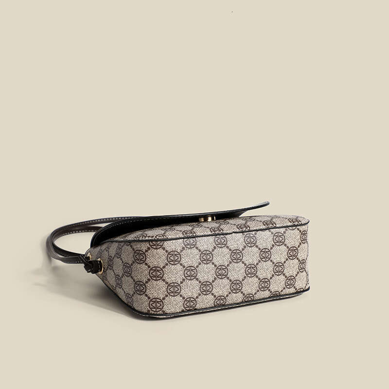 2022 New Korean Style Versatile Single Shoulder Small Crossbody Casual Elegant Goddess Fresh Trendy Bag for Women
