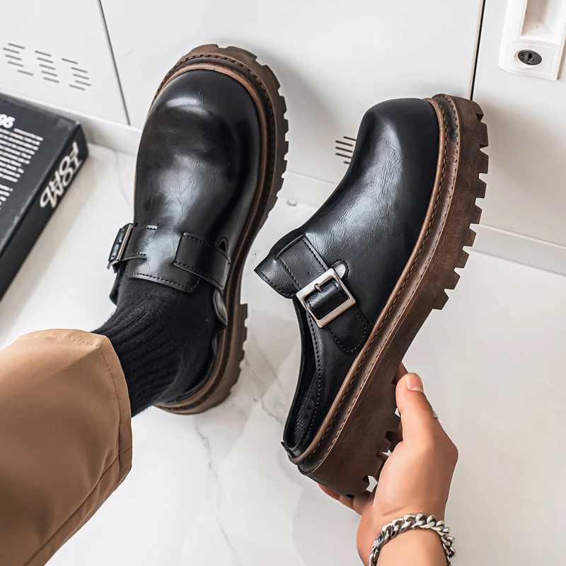 Thick Bottom Mules Men Half Shoes For Man Platform Leather Mens Semi-Drag Casual Shoes Backless Loafers Slippers Male Slides W250716