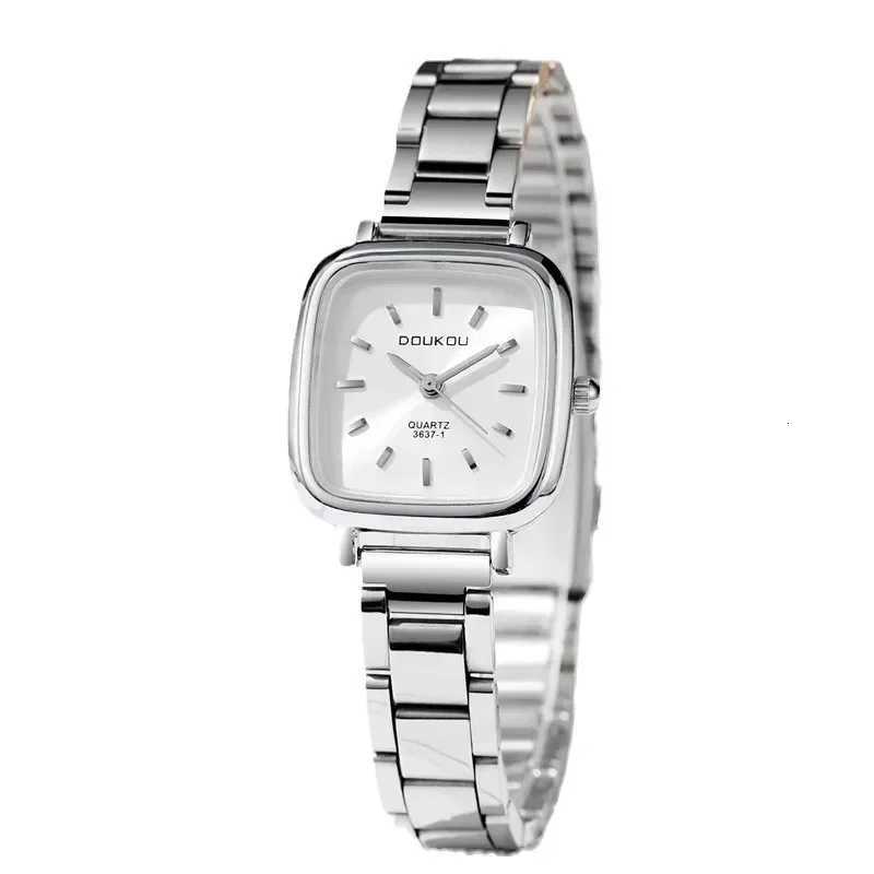 New Brand Wen Stainless Steel Strap Ladies Wrist Korean Student Small Square Quartz Ice Watches for Women Y250715