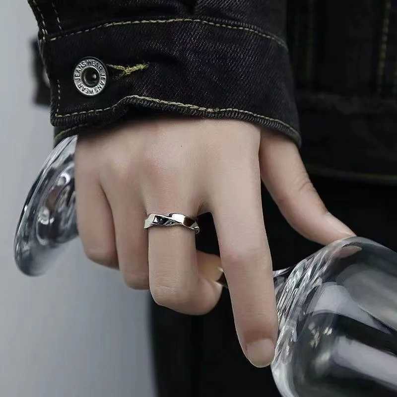 Mobius Wave Ring Silver Color Alloy Open Ring For Women Simple Retro Men Jewelry Trend Accessories S250716