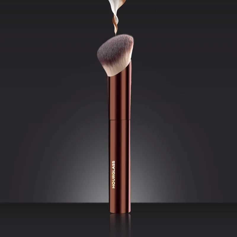 1pc Quick Angled Foundation Makeup Brushes Concealer Liquid Foundation Make-up Brush Exquisite Beauty Tool Metal Handle XJ2500716