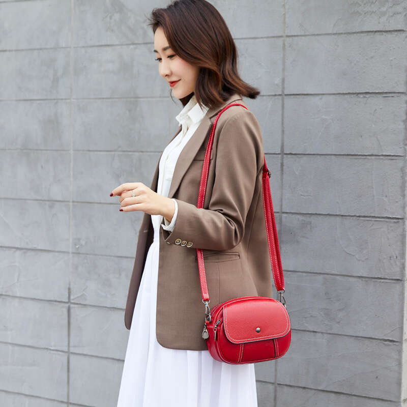 2022 New and Elderly Women, Multi-layer Soft Leather Mom Women's Crossbody Bag, Single Shoulder Bag for Middle-aged Ladies