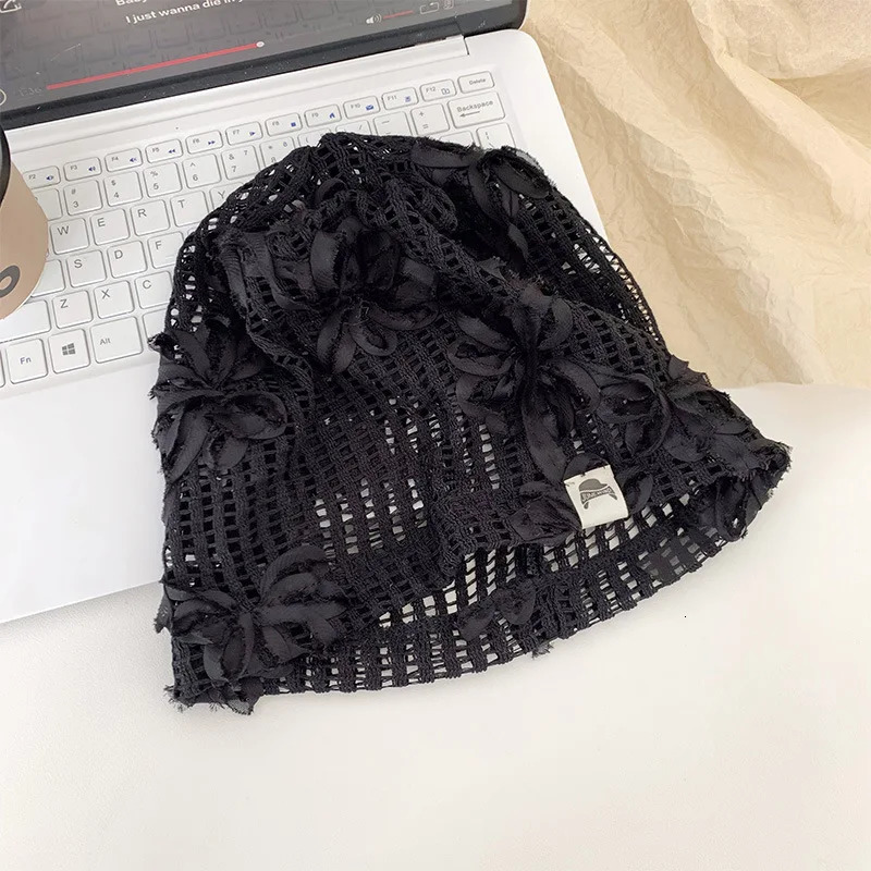 Spring Summer Korean Crochet Pullover Hat Outdoor Travel Fashionable Versatile Sweet Hollow Breathable Beanies Cap 250715