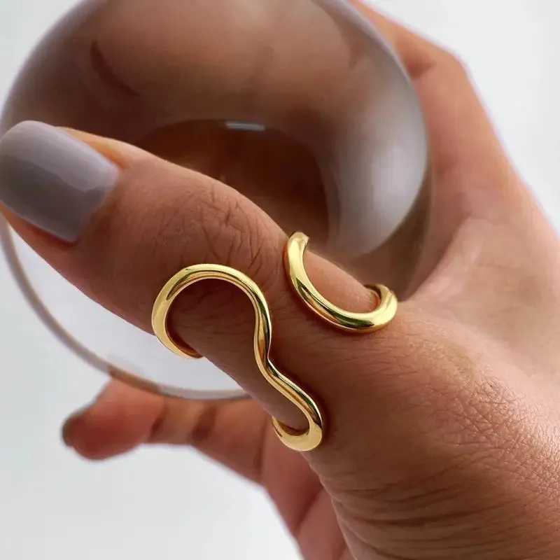 Stainless Steel Geometry Gold Color Rings for Women Men Colorfast Popular Party Personalized Exaggerated Charms Jewelry Gift S250716