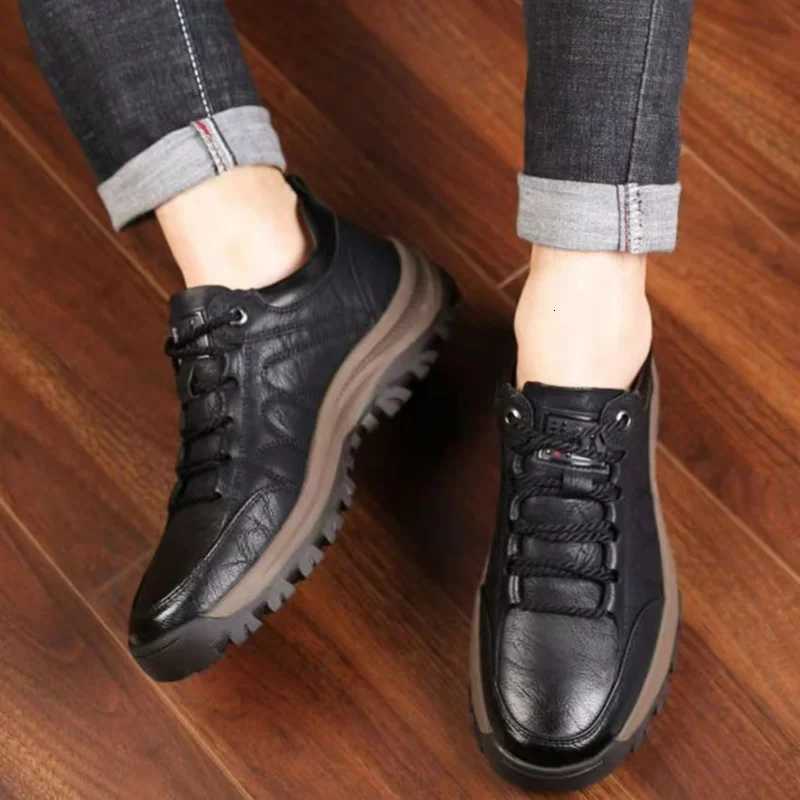 Mens Sneakers Lace-up Leather Casual Shoes Outdoor Running Shoes Men Non Slip Low Top Walking Shoe Plus Size 48 Mens Sneakers W250716