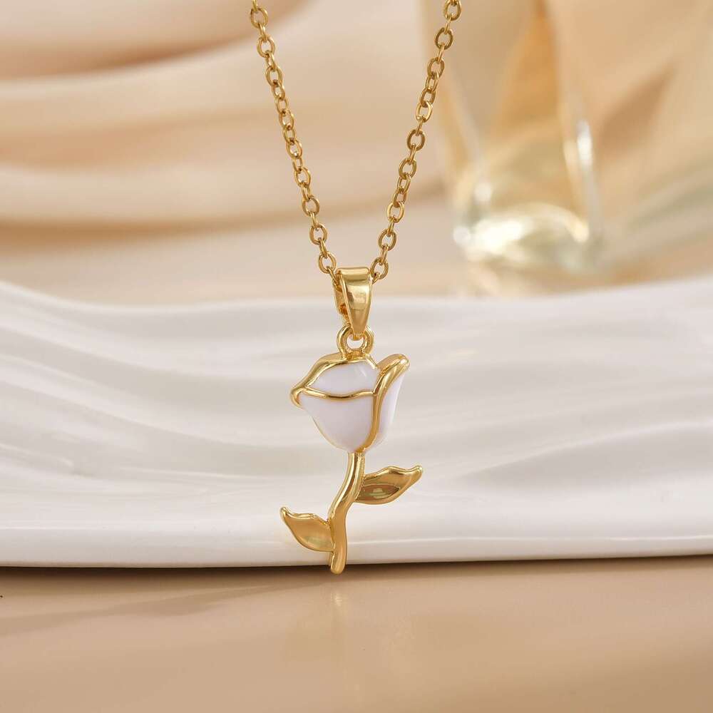 Summer Fresh Oil Drop Rose Design Pendant Light Necklace For Women Fashionable High-End Non-Fading Collarbone Chain 397