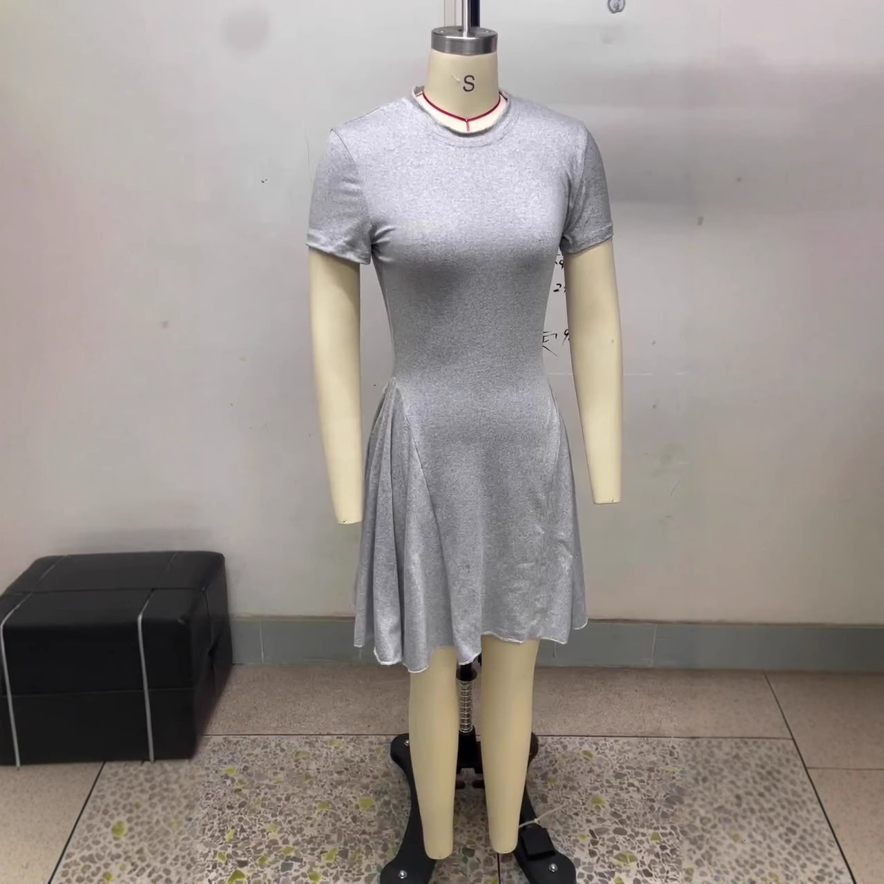 2025 Amazon Cross-Border Trade Summer New Women's French Round Neck Short Sleeve Dress Basic Skirt