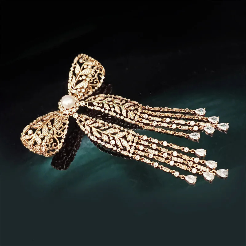 Elegant Hollow Out Tassel Bow Knot Brooch Shiny Zircon Freshwater Pearl Exquisite Zircon Bowknot Broochpins Womens Corsage 250712