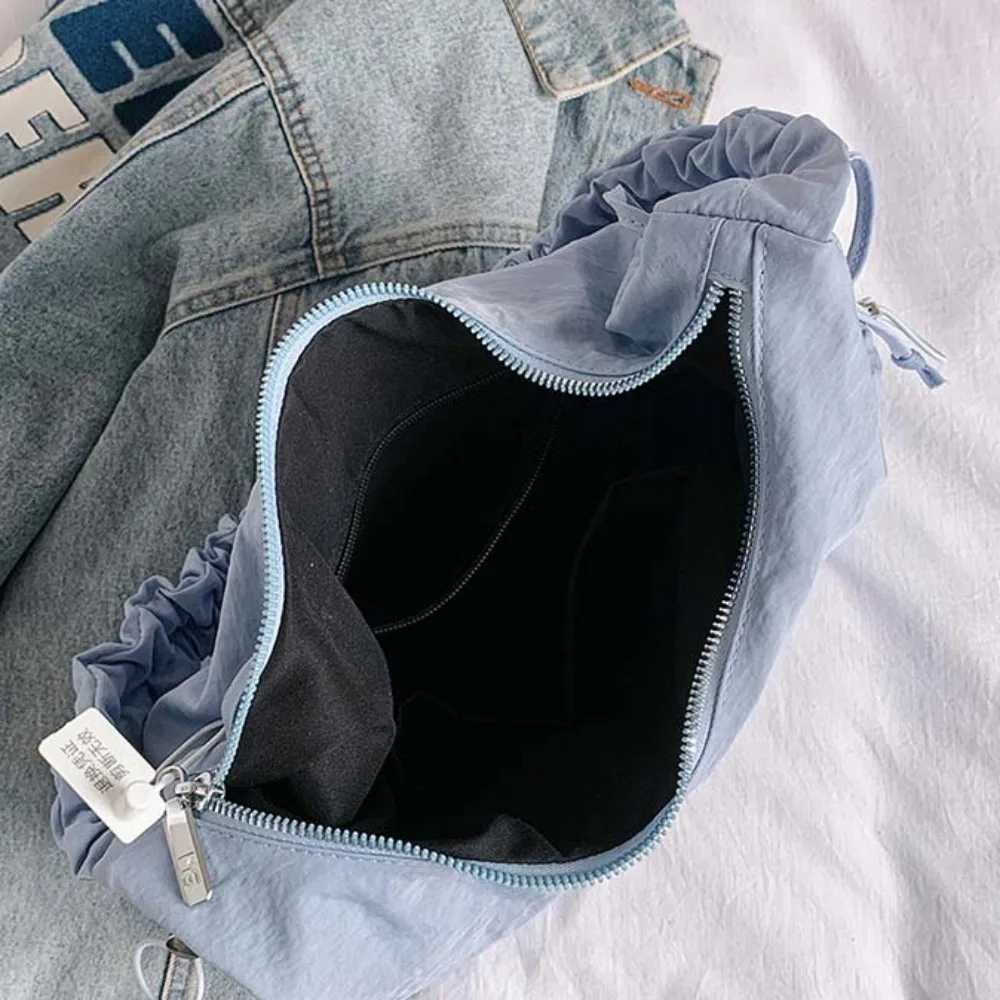 Nylon Shoulder Bag Zipper Soft Pleated Straps Handbag Solid Color Korean Style Cloth Crossbody Bag Daily