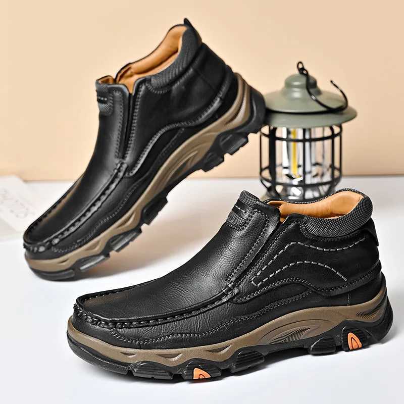 Cowhide Thick Soled Wear-resistant Mens Leather Shoes Outdoor Mens Hiking Shoes W250716