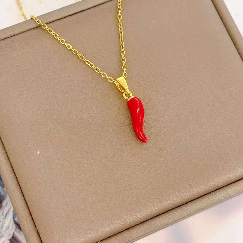 Minimalist Style Stainless Necklace For Women, Unique Red Oil Water Wave Pendant, Smooth Chili Pepper Titanium Steel Collarbone Chain 162