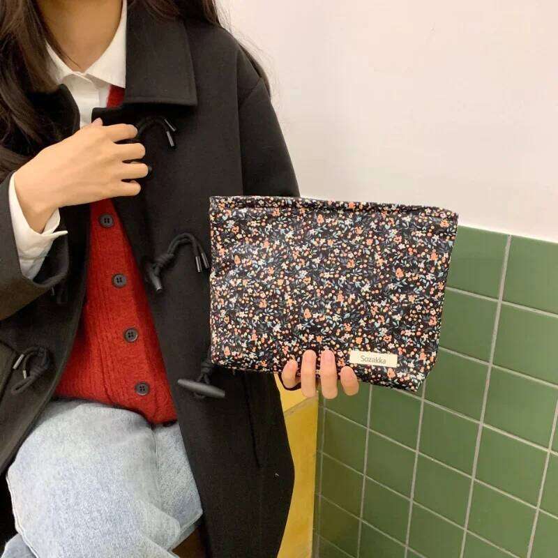 Large Capacity Women's Cosmetic Kit Toiletry Organizer Daily Clutch Bag Ins Fashion Retro Floral Makeup Pouch X250716