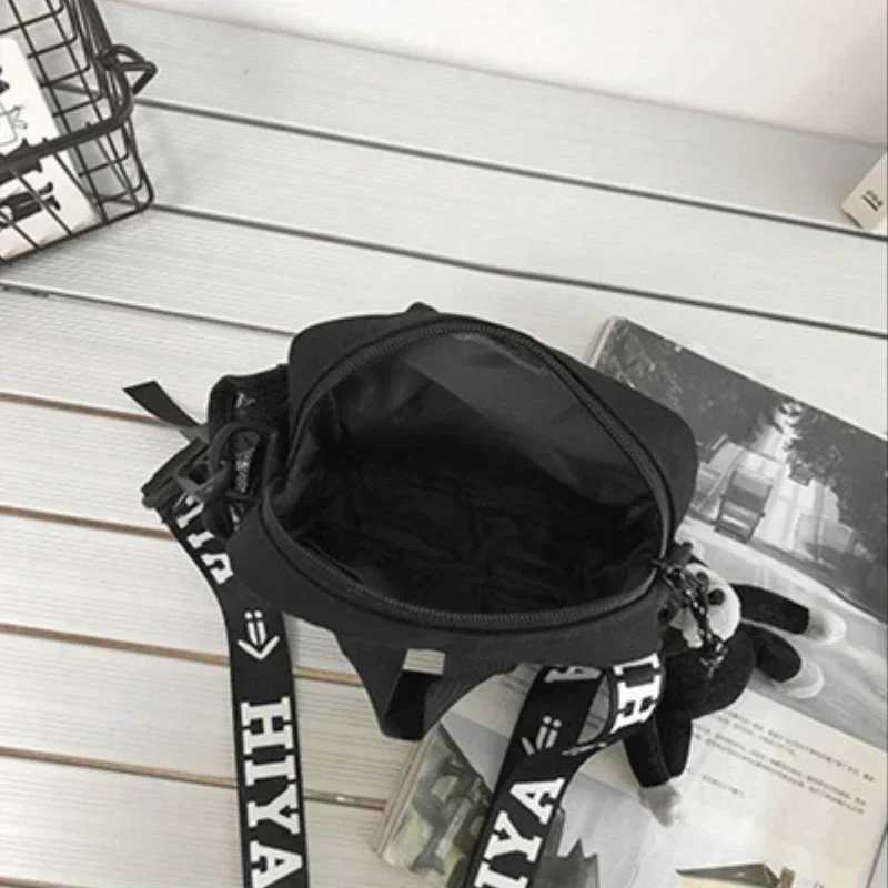 Nylon Women Sling Bag Casual Mini Trend Waterproof Small Backpack Mobile Phone Mans Messenger Bag Square Bag Crossbody Bags