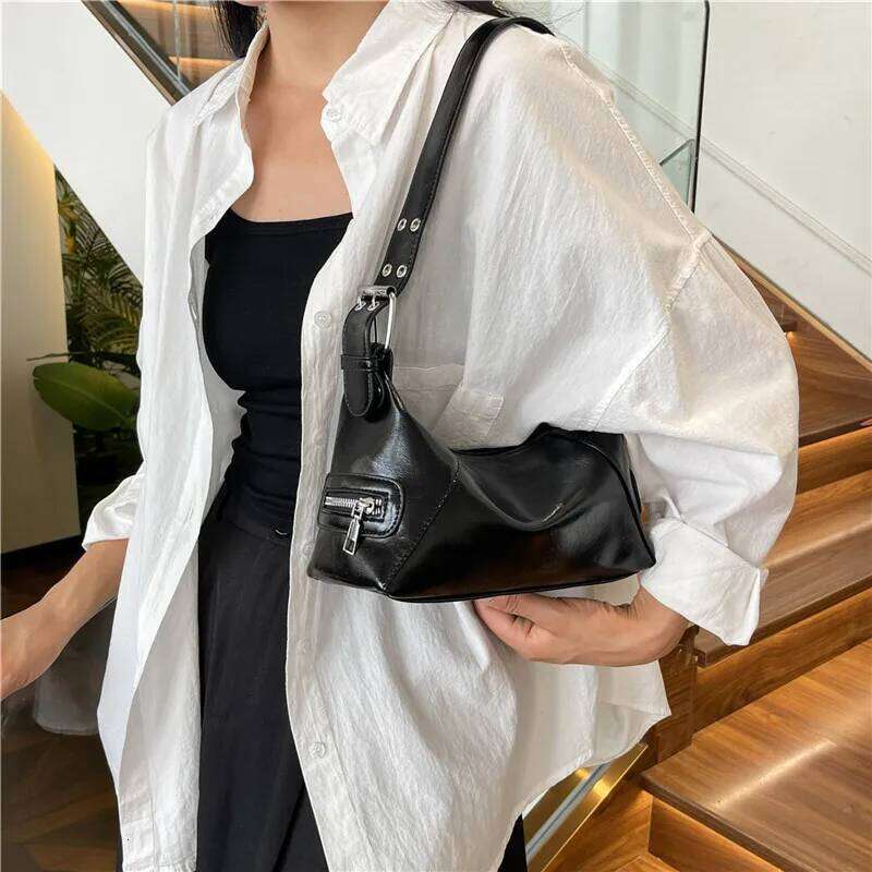 Women's 2025 New Vintage Tote Bag European Retro Underarm Shoulder Versatile Casual Purse