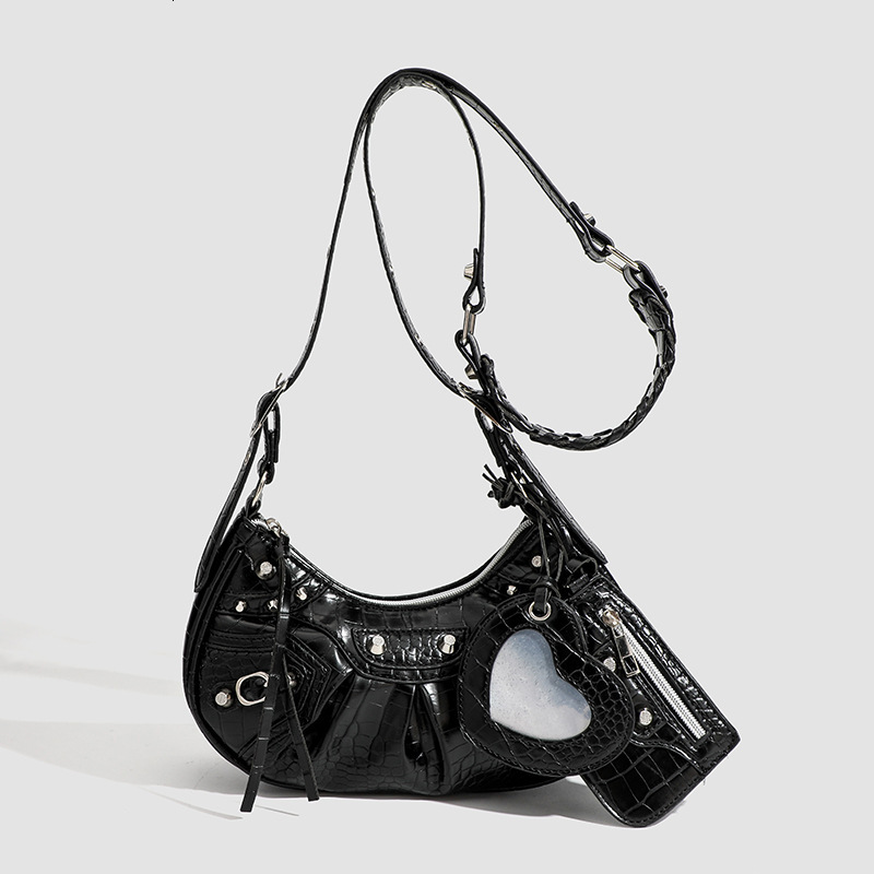 Designer 2025 New Trendy Texture Cool Hot Girl Style Rivet Three-in-One Underarm Versatile Handbag Shoulder Crossbody for Women Light Luxury Women