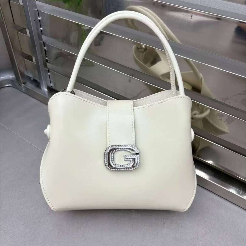 Popular Classic Elegant Messenger Bag Leather For Women, Crossbody Shoulder Handbag Famous Designer Spacious And Fashionable