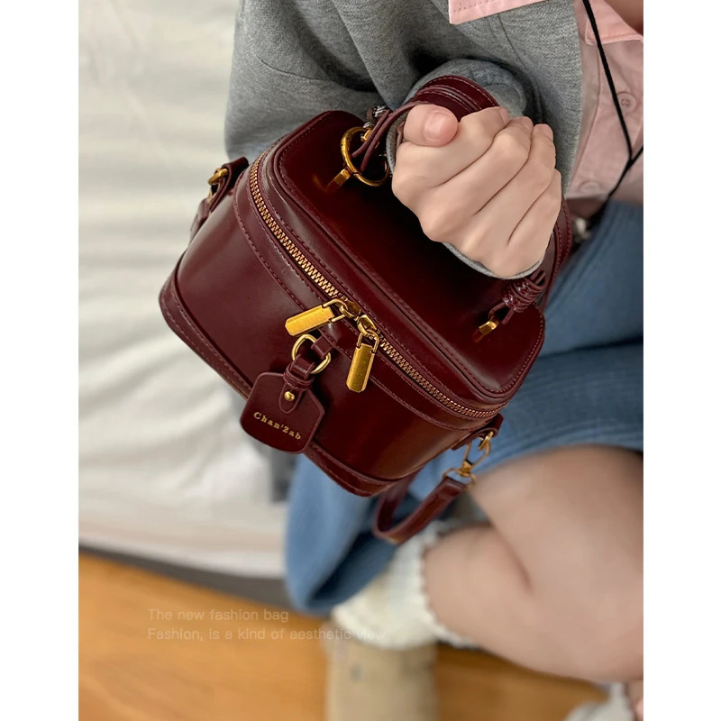 Textured Women Leather Crossbody Bag Solid Flap Mini Box Messenger Bags Female Versatile Casual Soft Pu Shoulder Bucket Packs 250714