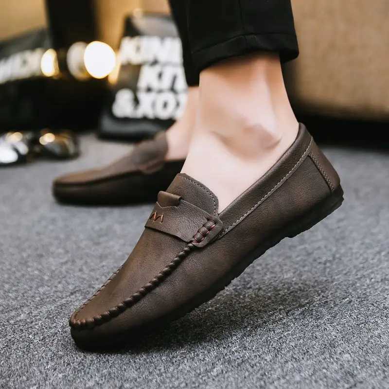 Loafers Flat Man Casual Shoe Black Leather Shoes for Men Soft Moccasin Round Toe Common Size 45 Low Price New in Cowhide Elegant W250716